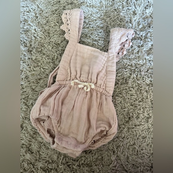 Jamie Kay romper - Picture 1 of 1